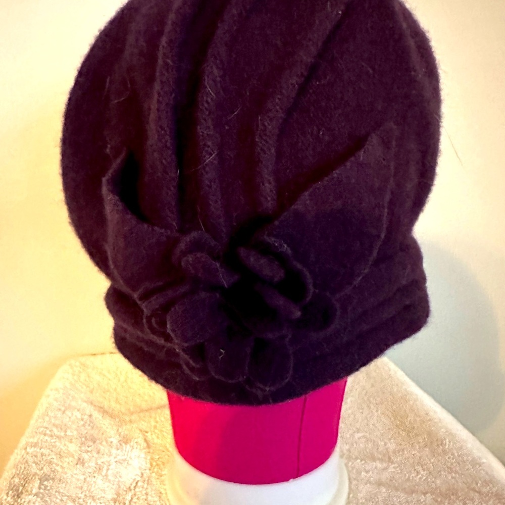 Wool cloche hat. Never been worn.,